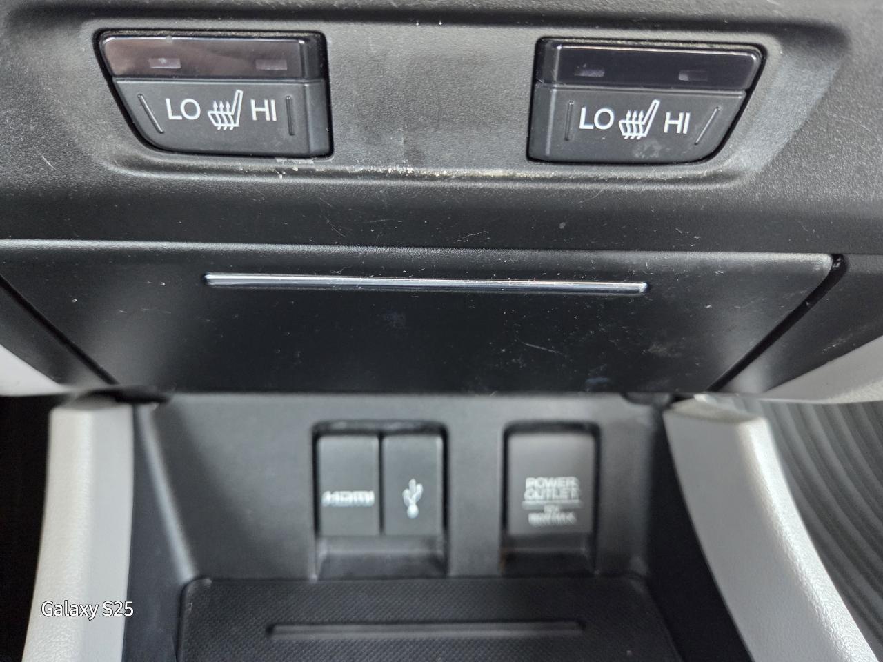 2015 Honda Civic EX ROOF ALLOYS REAR VIEW CAMERA $ 13,888.00 Photo