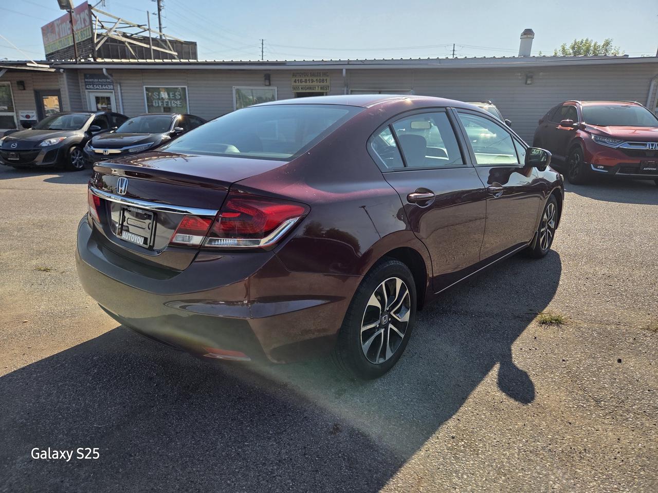 2015 Honda Civic EX ROOF ALLOYS REAR VIEW CAMERA $ 12,888.00 Photo