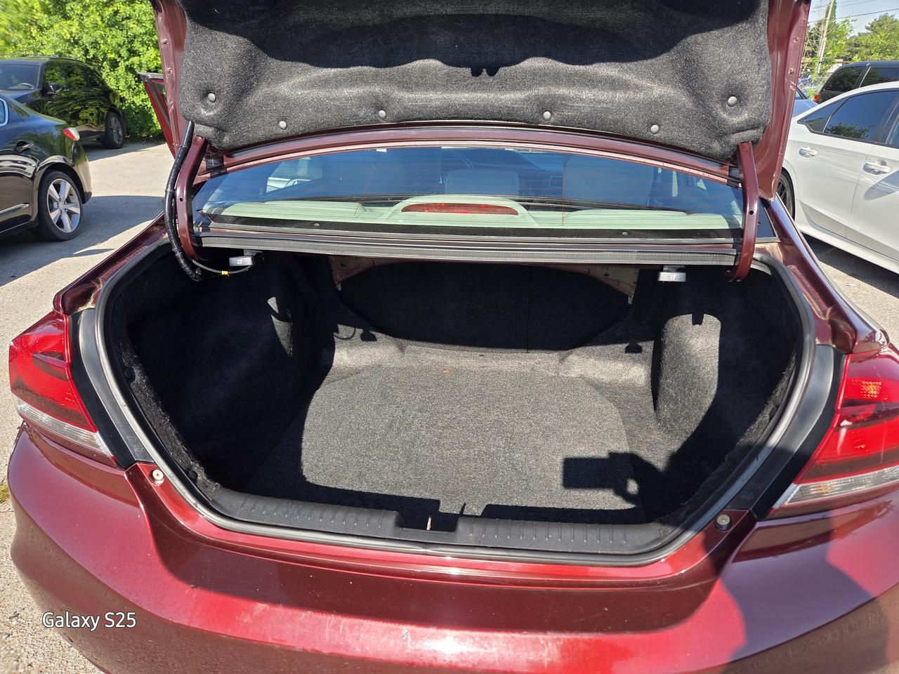 2015 Honda Civic EX ROOF ALLOYS REAR VIEW CAMERA $ 12,888.00 Photo