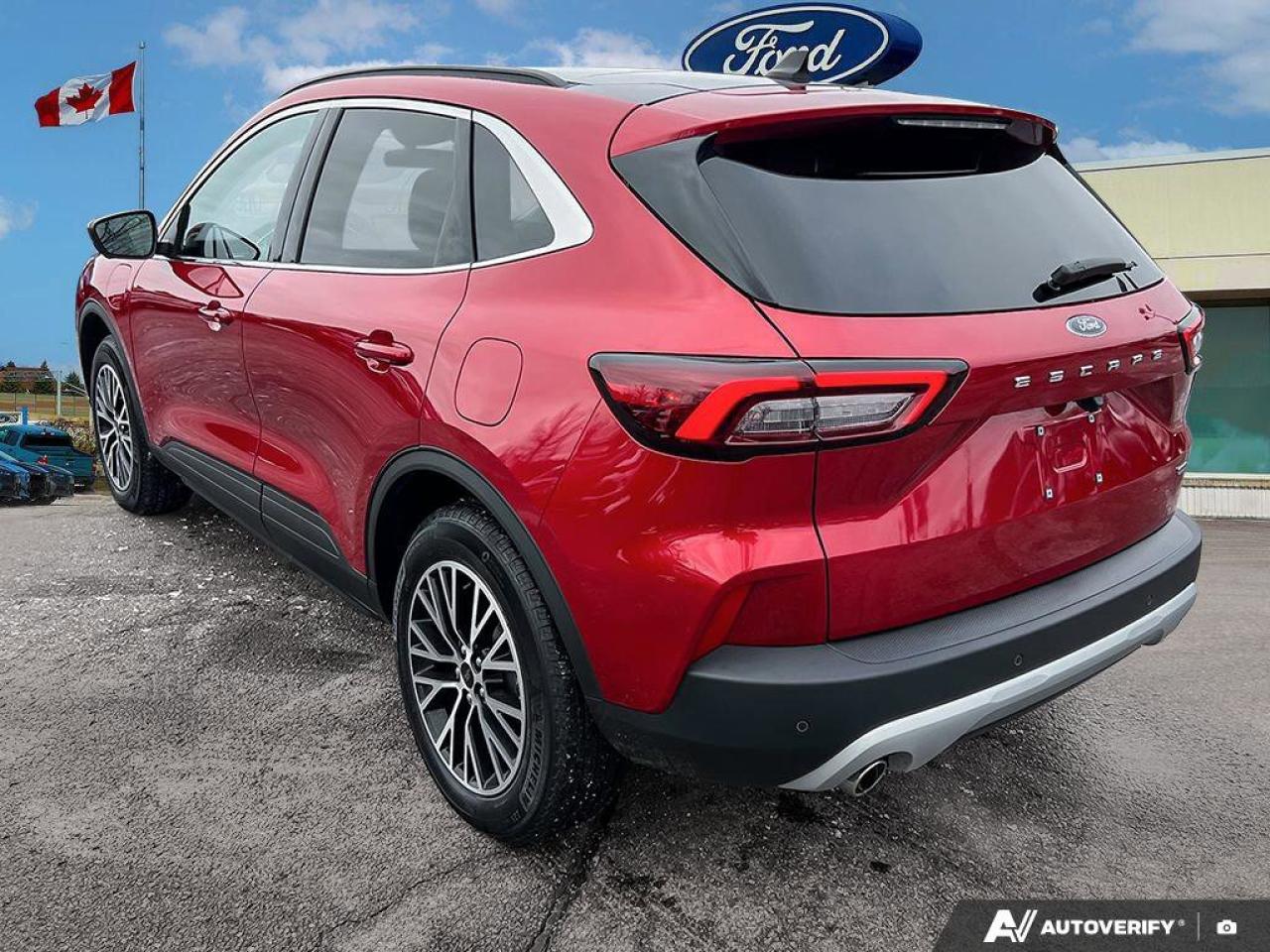 2025 Ford Escape PHEV   DEMO   HTD STEER WHEEL   FWD DEMO   HTD STE Photo