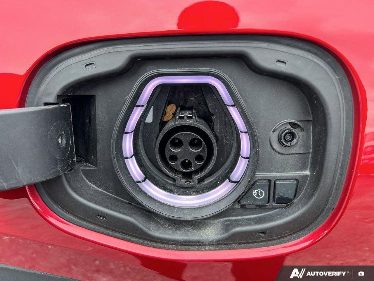 2025 Ford Escape PHEV   DEMO   HTD STEER WHEEL   FWD DEMO   HTD STE Photo