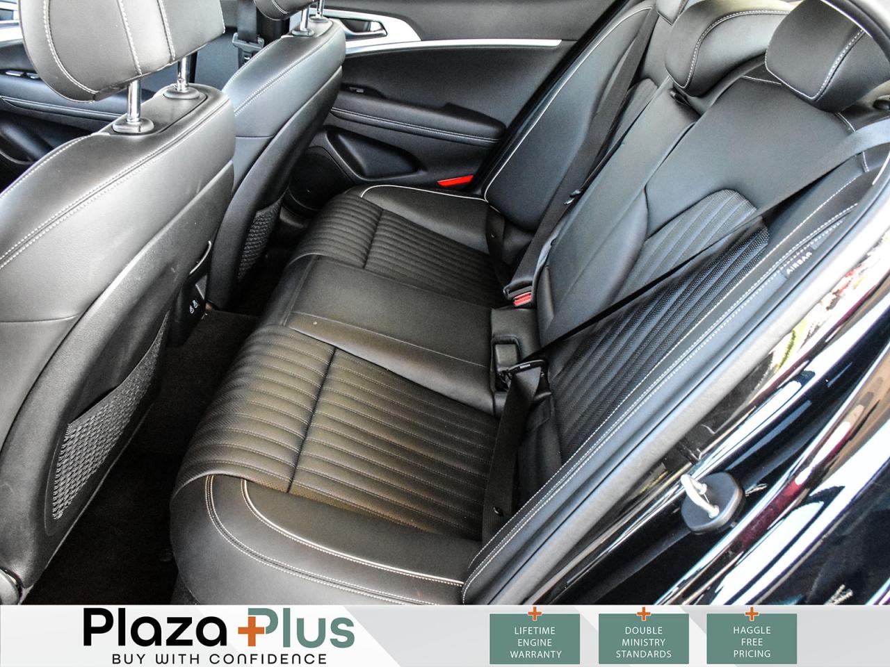 2025 Genesis G70 2.5T Advanced One owner / Clean CarFax report / Photo