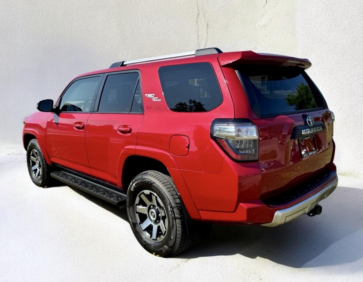 2018 Toyota 4Runner TRD OFF ROAD 4x4 ~ NO ACCIDENTS ~ CERTIFIED Photo3