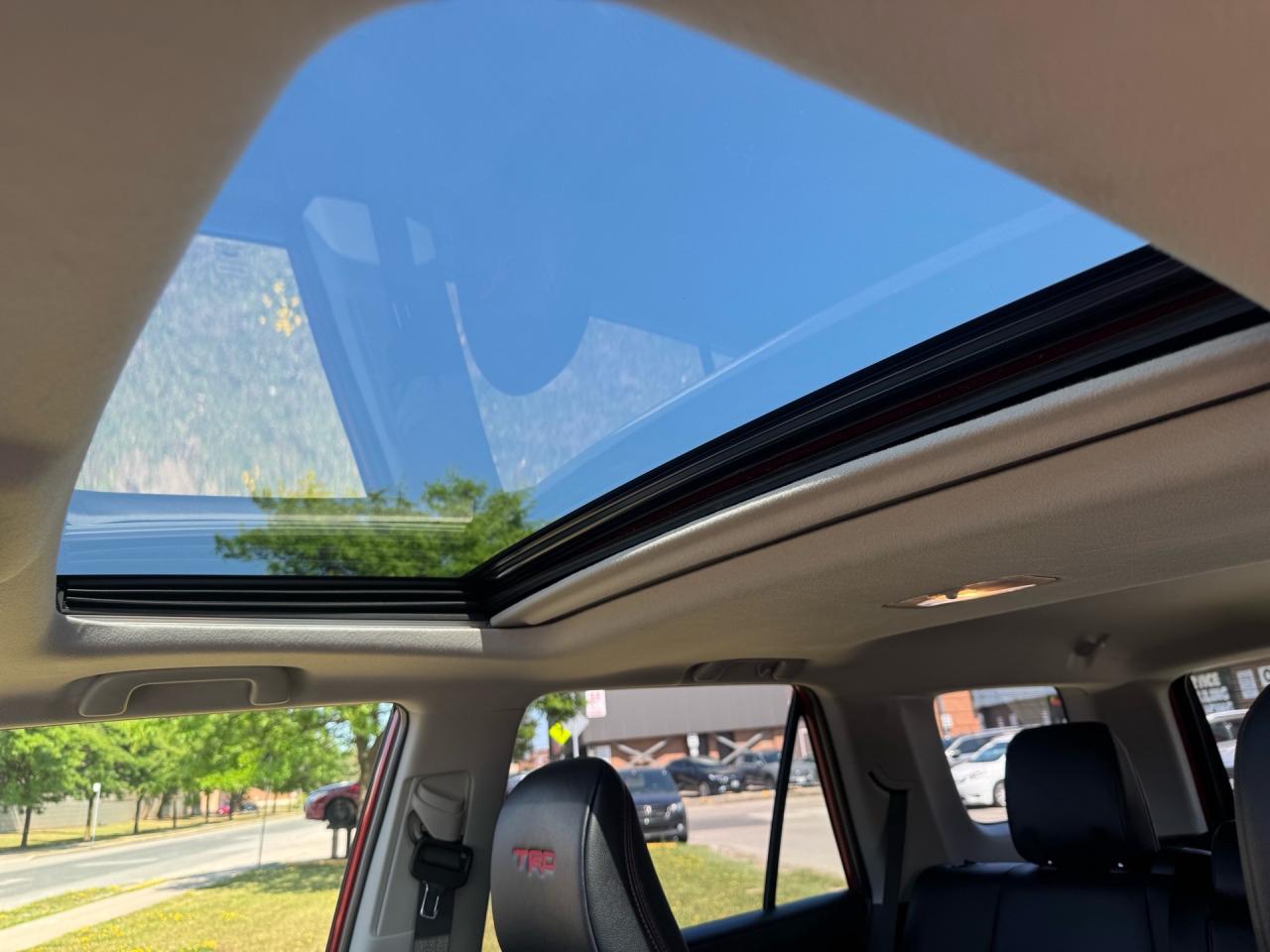 2018 Toyota 4Runner TRD OFF ROAD 4x4 ~ NO ACCIDENTS ~ CERTIFIED Photo