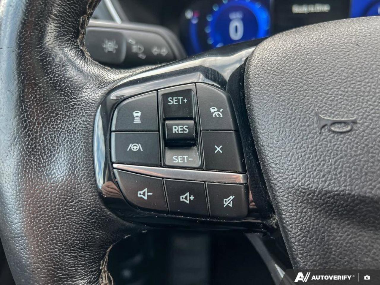 2022 Ford Escape HYBRID   MOONROOF   ELITE PKG Photo