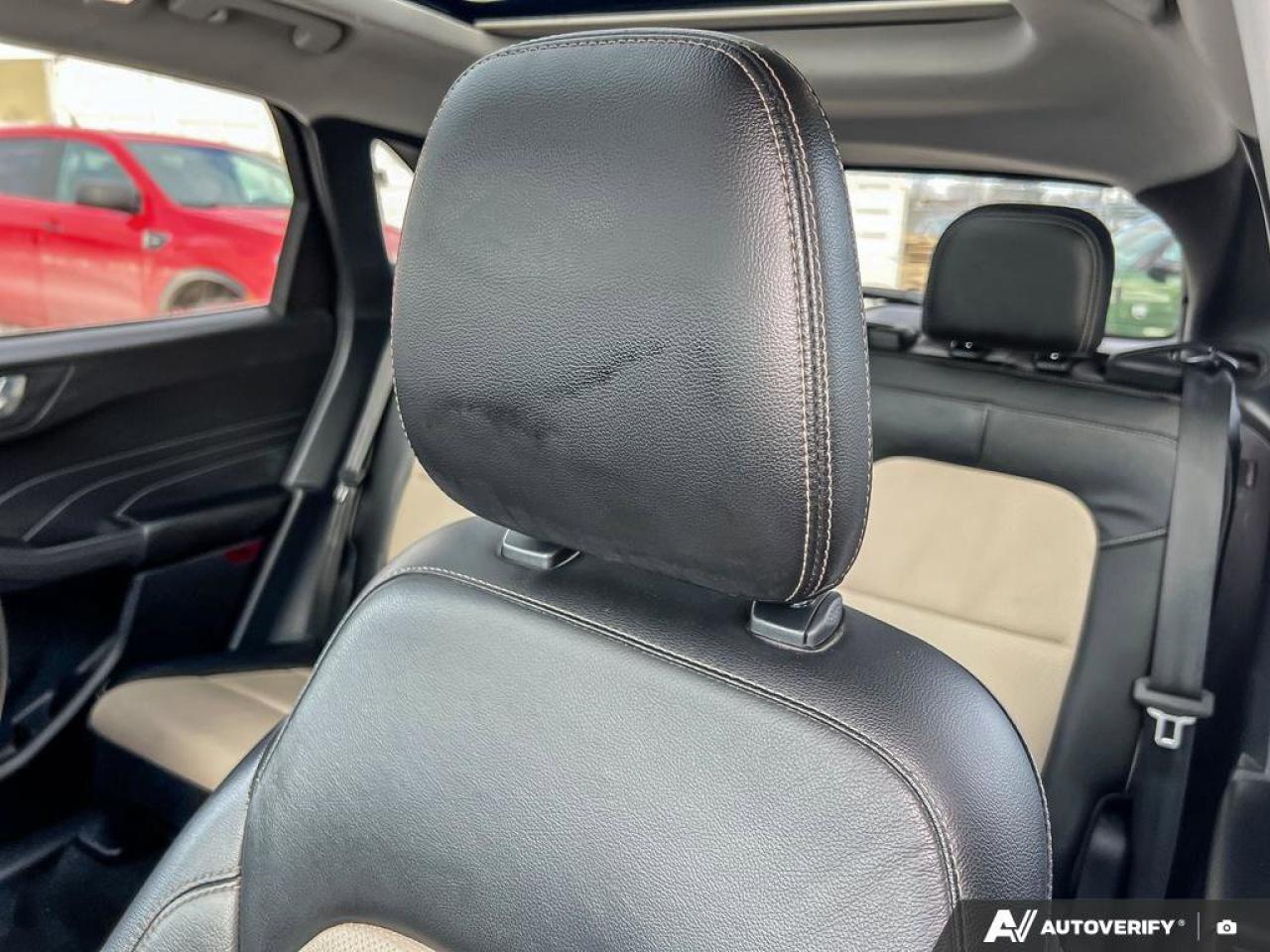 2022 Ford Escape HYBRID   MOONROOF   ELITE PKG Photo