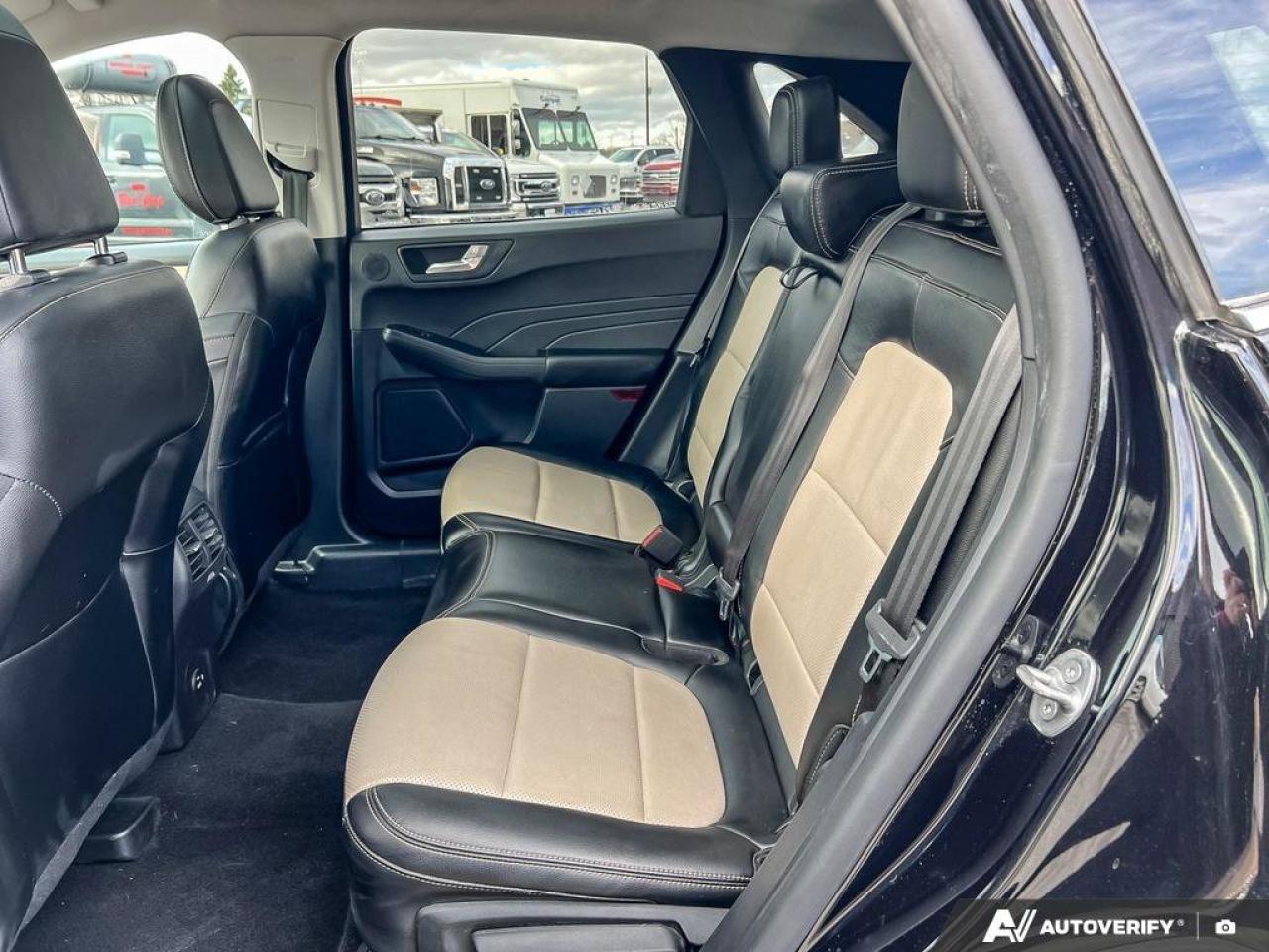 2022 Ford Escape HYBRID   MOONROOF   ELITE PKG Photo