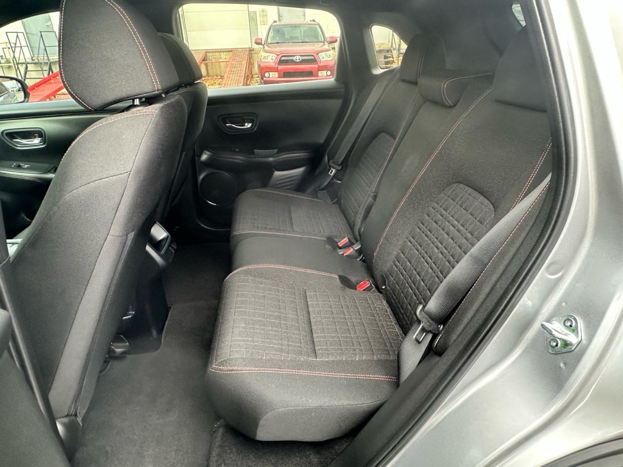 2023 Honda HR-V Sport ~ AWD ~ SUNROOF ~ CarPlay ~ CERTIFIED Photo