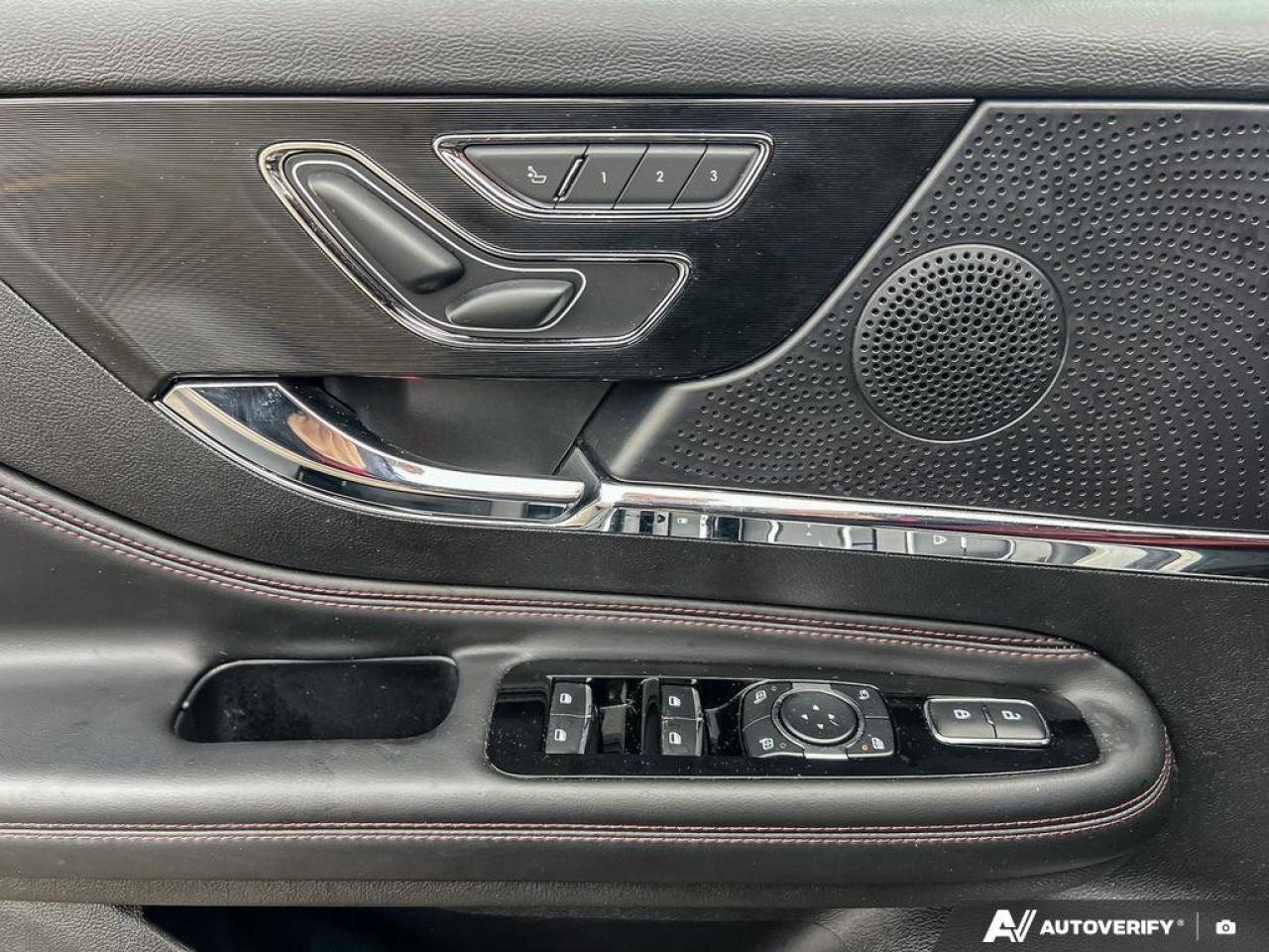 2024 Lincoln Corsair Reserve   ONE OWNER   HTD STEER WHEEL ONE OWNER Photo