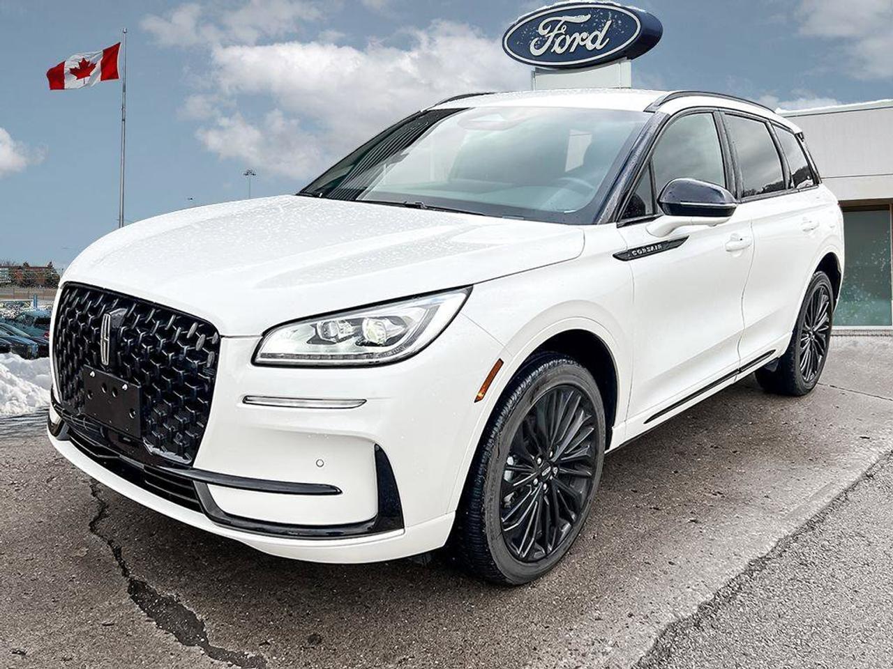 2024 Lincoln Corsair Reserve   ONE OWNER   HTD STEER WHEEL Photo