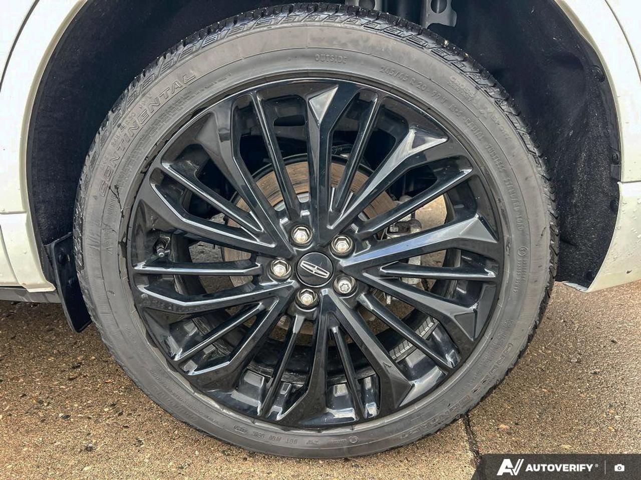 2024 Lincoln Corsair Reserve   ONE OWNER   HTD STEER WHEEL Photo