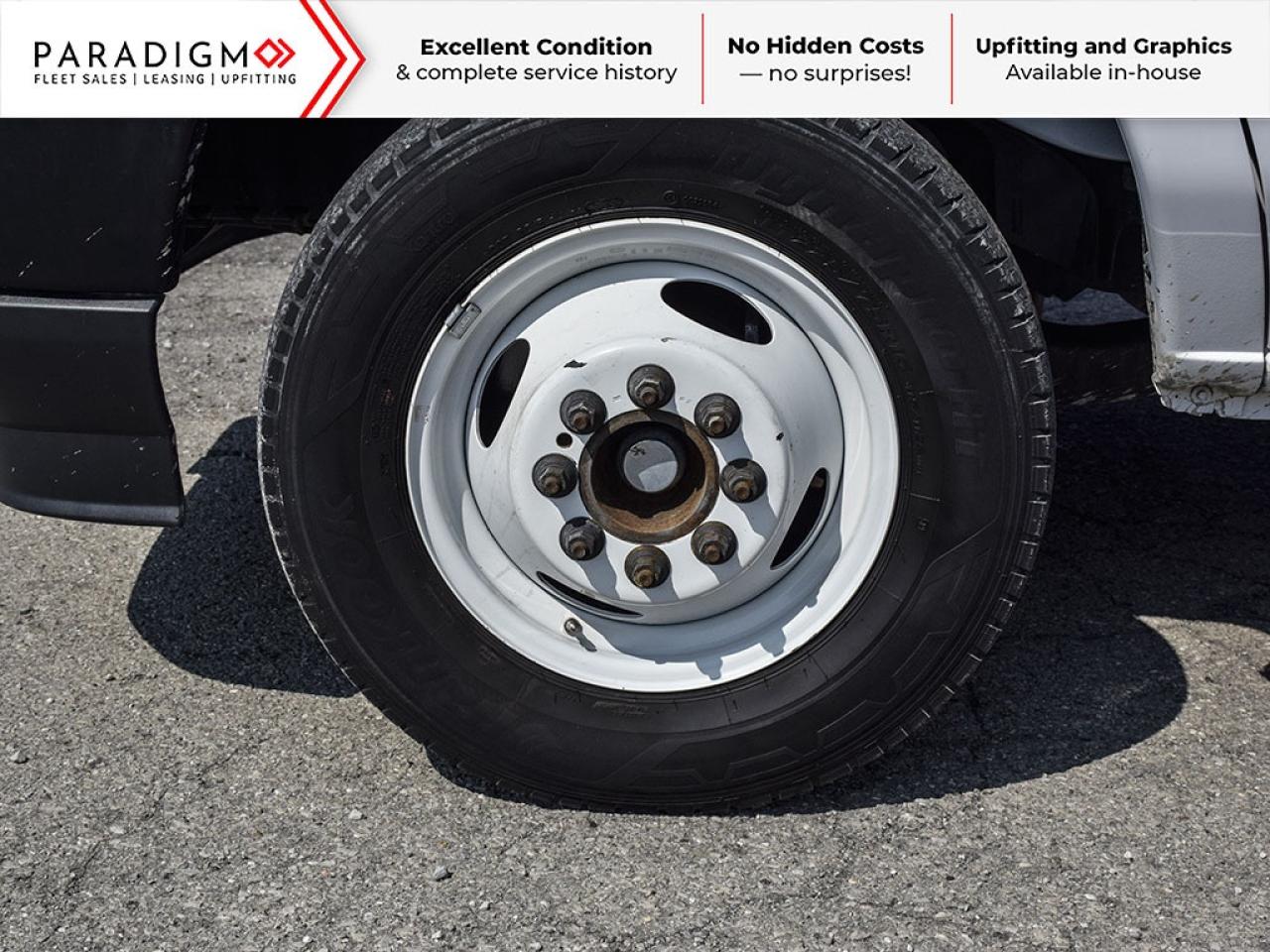 2023 Ford E-450 16 FT CUBE BOX STANDARD TRUCK Photo