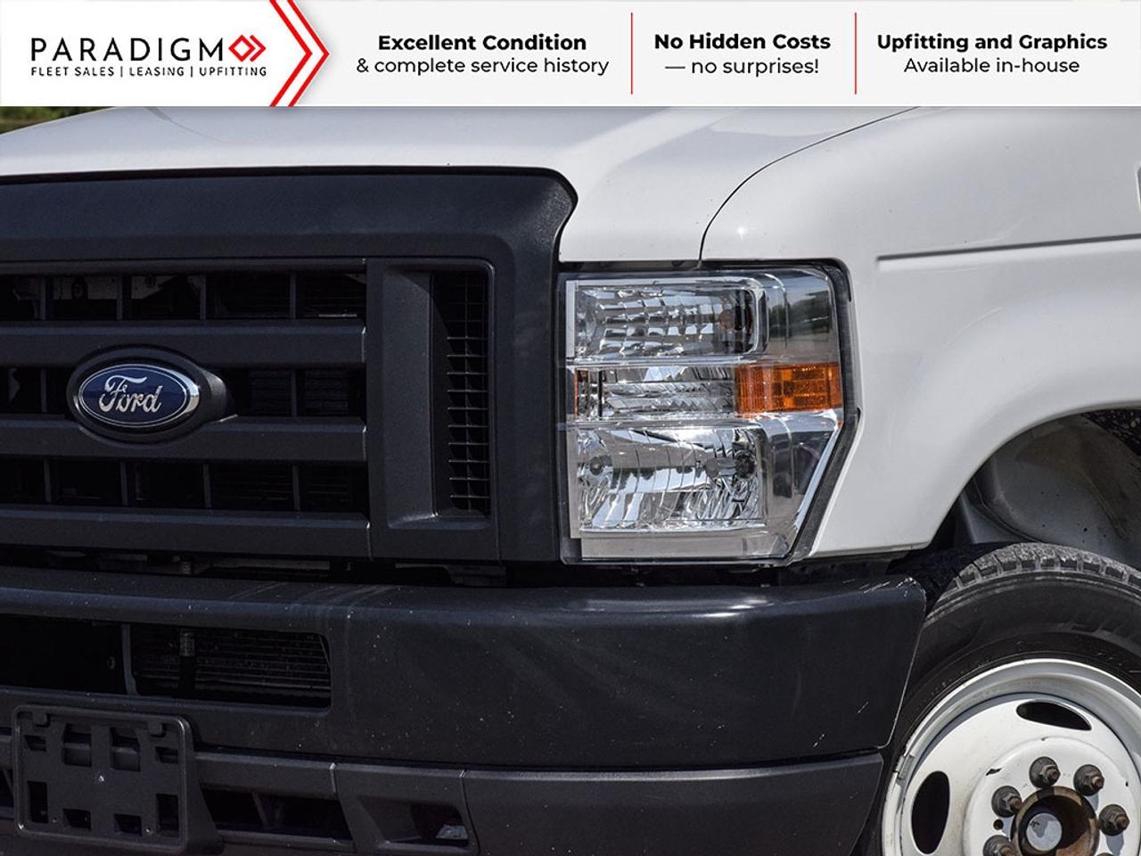 2023 Ford E-450 176" 16 ft Cube Box Standard Truck Photo2