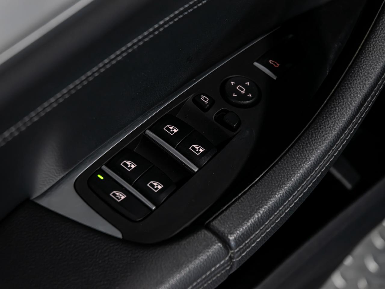 2021 BMW X3 xDrive30i BLIND SPOTS NAVIGATION REAR VIEW CAMERA Photo