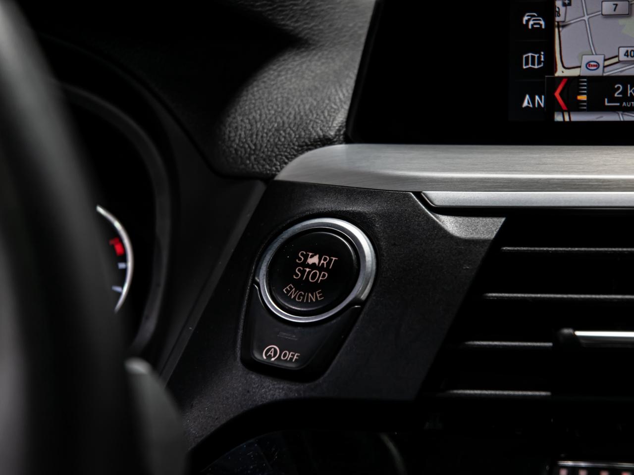 2021 BMW X3 xDrive30i BLIND SPOTS NAVIGATION REAR VIEW CAMERA Photo