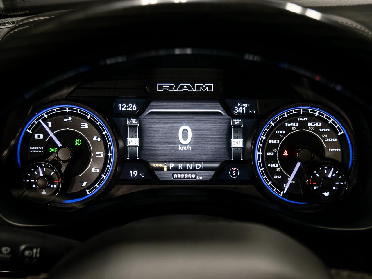 2022 RAM 1500 LIMITED 4x4 CREW CAB 5'7 BOX BLIND SPOTS NAVI Photo