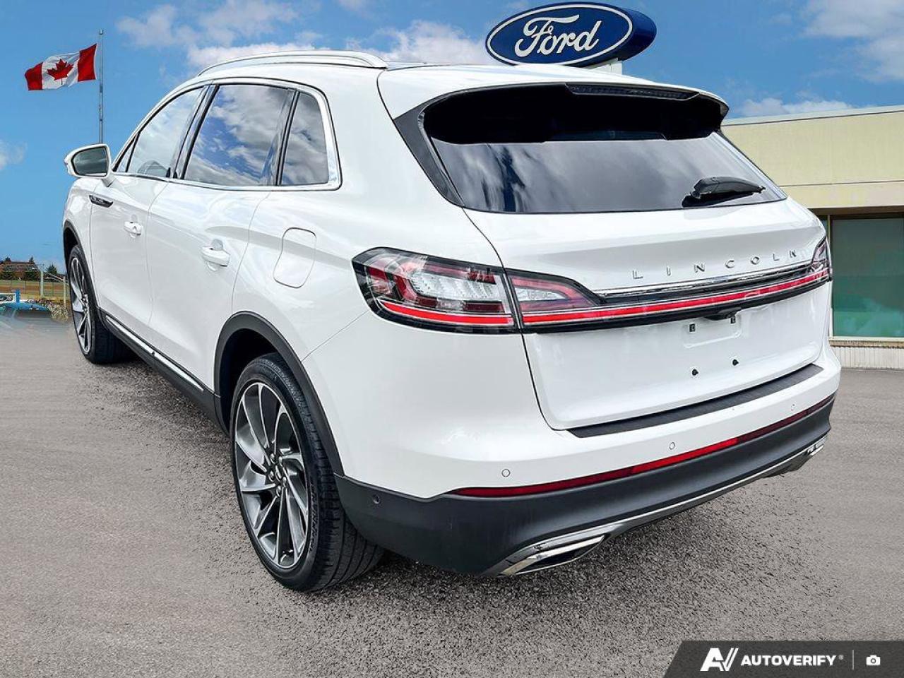 2022 Lincoln Nautilus Reserve   MOONROOF   2.7L V6   360 CAMERA MOONROOF Photo