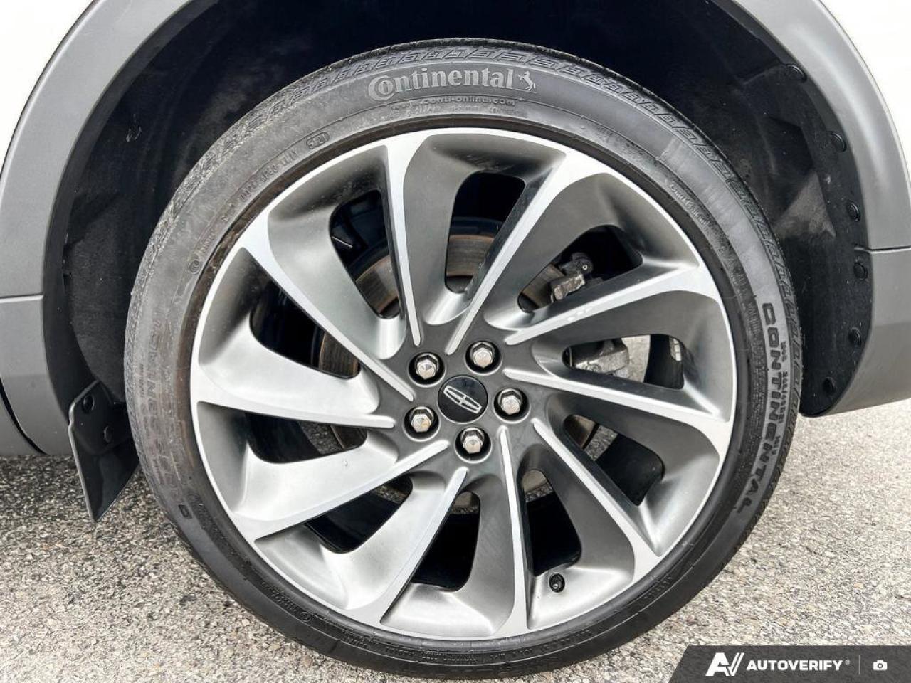 2022 Lincoln Nautilus Reserve   MOONROOF   2.7L V6   360 CAMERA MOONROOF Photo