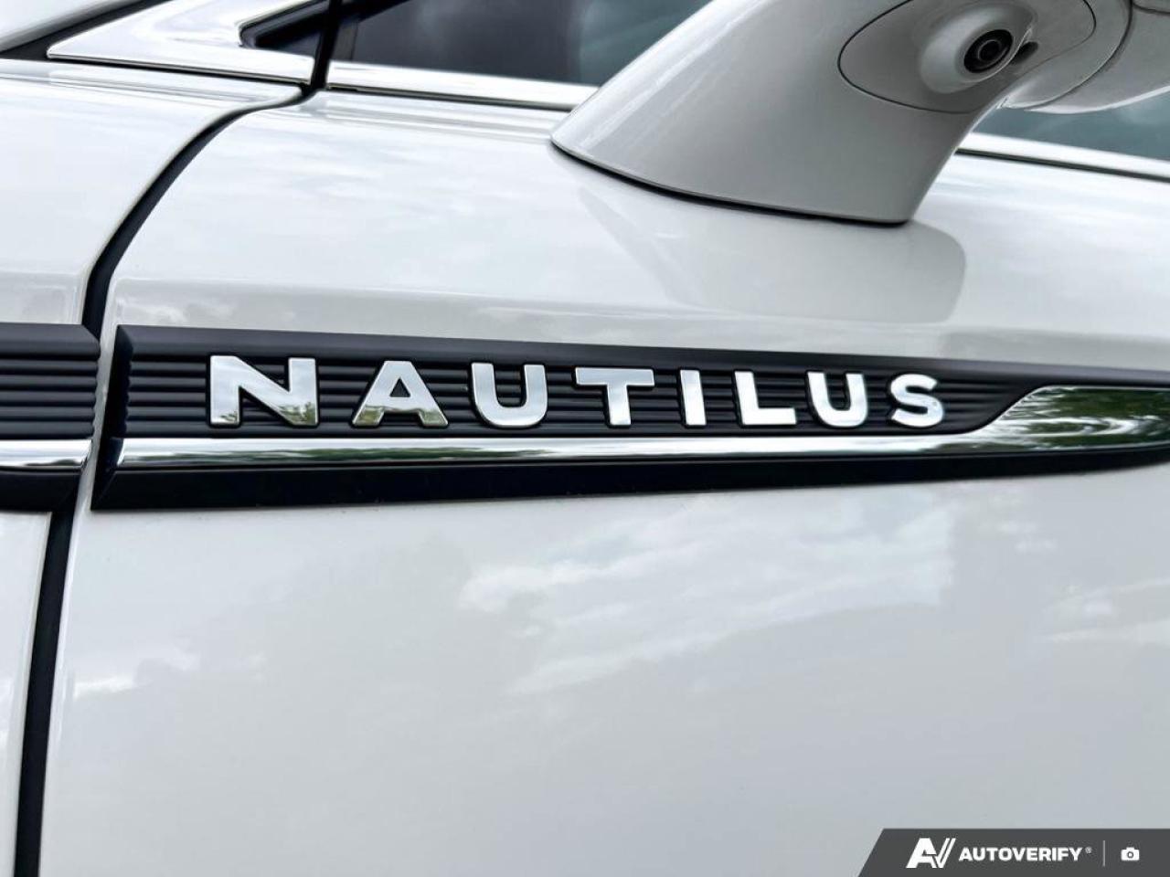 2022 Lincoln Nautilus Reserve   MOONROOF   2.7L V6   360 CAMERA MOONROOF Photo