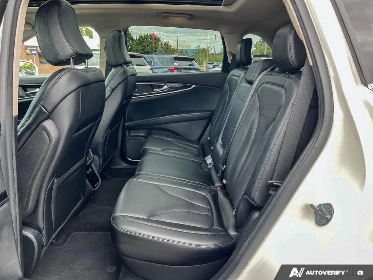 2022 Lincoln Nautilus Reserve   MOONROOF   2.7L V6   360 CAMERA MOONROOF Photo