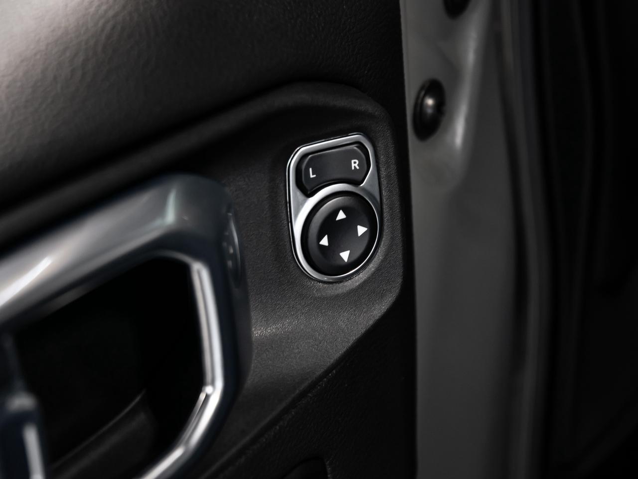 2022 Jeep Gladiator RUBICON 4x4 6 SPEED MANUAL NAVI REAR VIEW CAM Photo