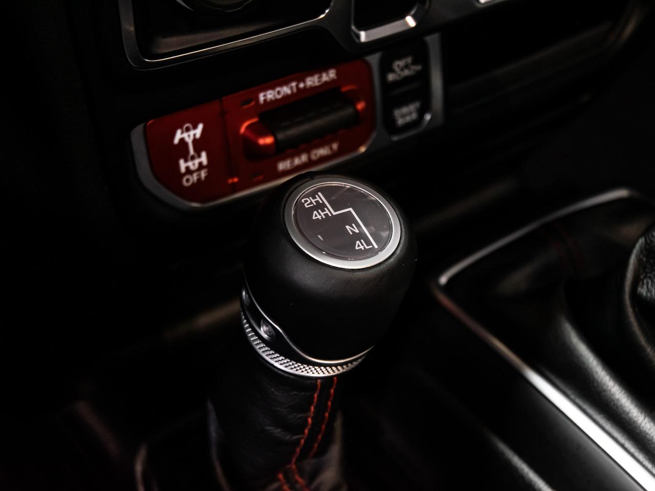 2022 Jeep Gladiator RUBICON 4x4 6 SPEED MANUAL NAVI REAR VIEW CAM Photo