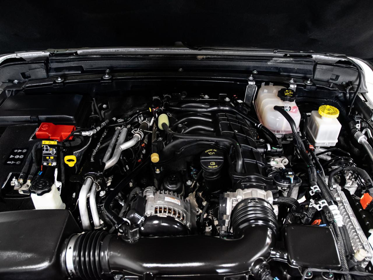 2022 Jeep Gladiator RUBICON 4x4 6 SPEED MANUAL NAVI REAR VIEW CAM Photo