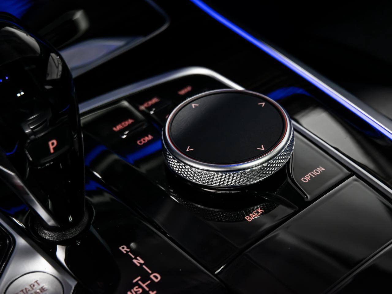 2021 BMW X5 xDrive40i BLIND SPOTS MAVI LOW KM REAR VIEW CAMERA Photo