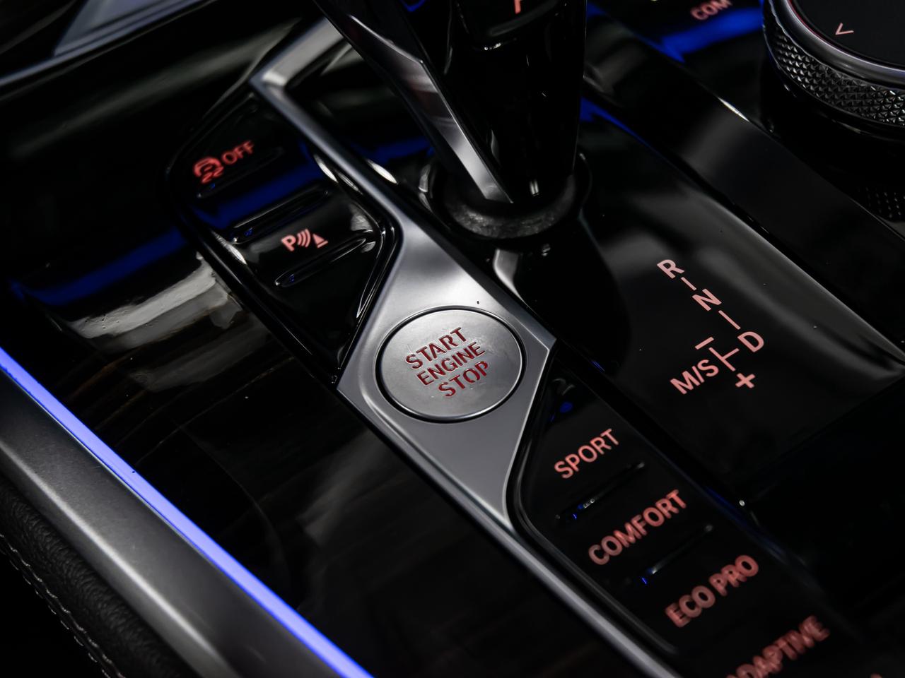 2021 BMW X5 xDrive40i BLIND SPOTS MAVI LOW KM REAR VIEW CAMERA Photo