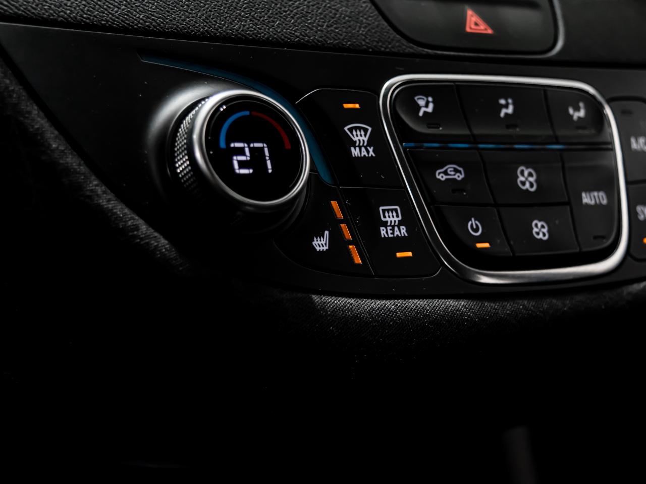 2019 Chevrolet Malibu HYBRID APPLE CARPLAY REAR VIEW CAMERA Photo