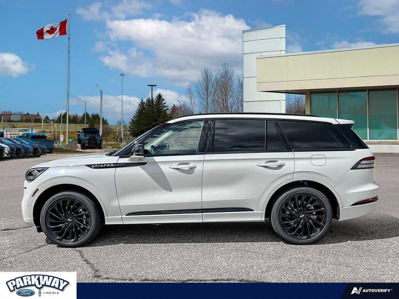 2024 Lincoln Aviator Reserve   Demo Unit   DEMO   LEATHER   JET PKG DEM Photo2