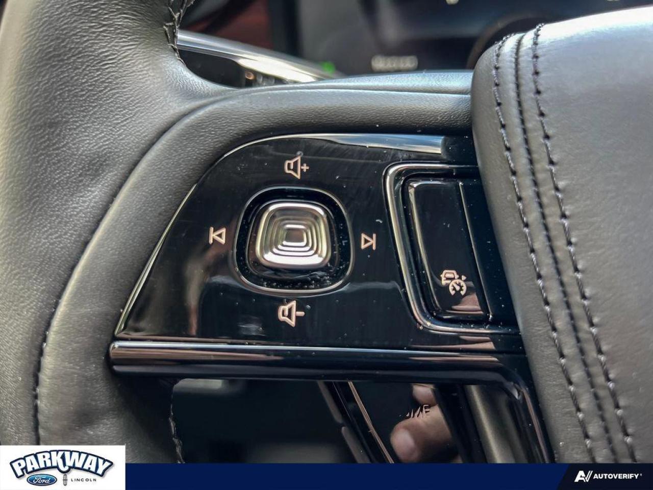 2024 Lincoln Aviator Reserve   Demo Unit   DEMO   LEATHER   JET PKG DEM Photo