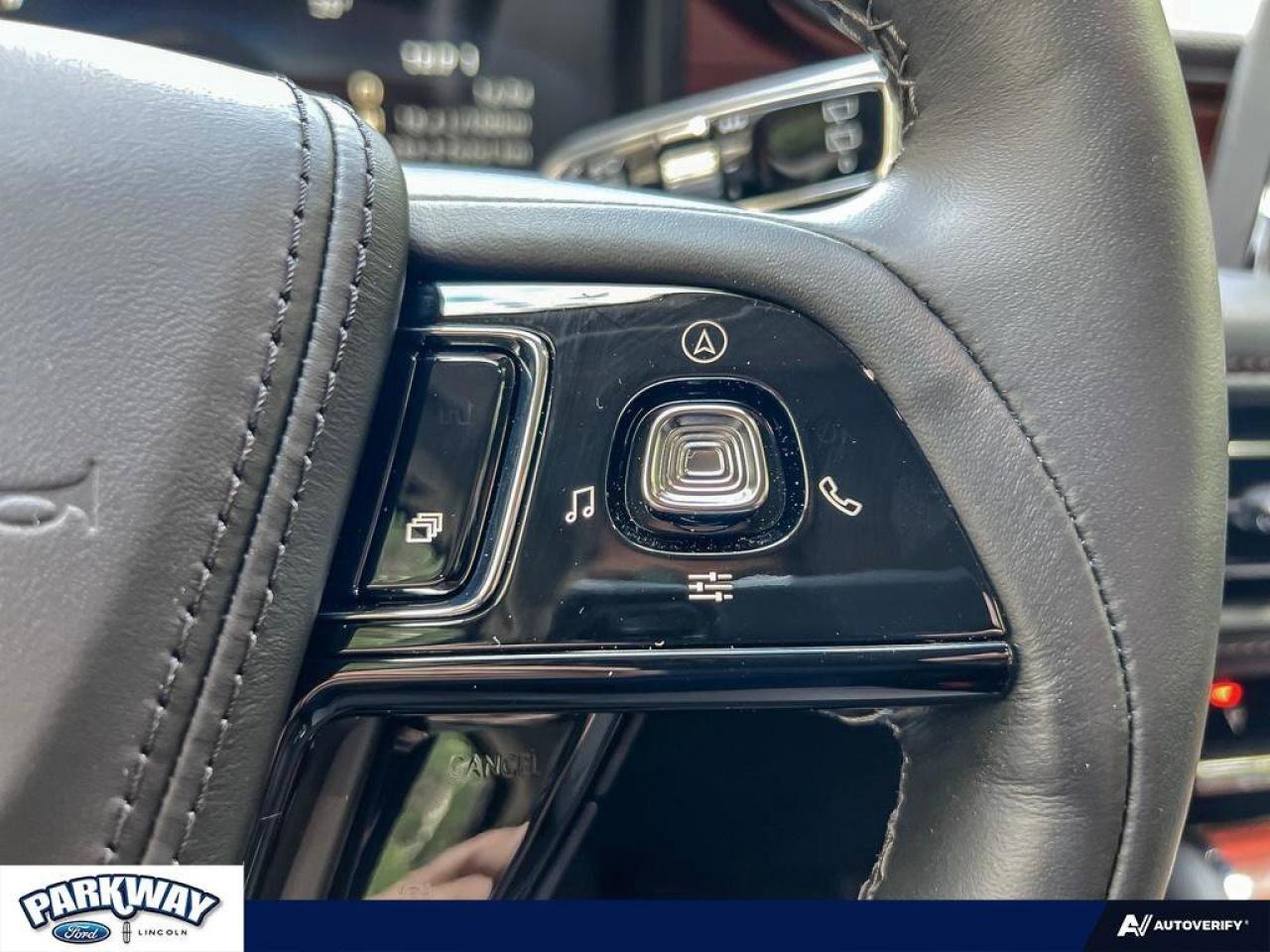 2024 Lincoln Aviator Reserve   Demo Unit   DEMO   LEATHER   JET PKG DEM Photo