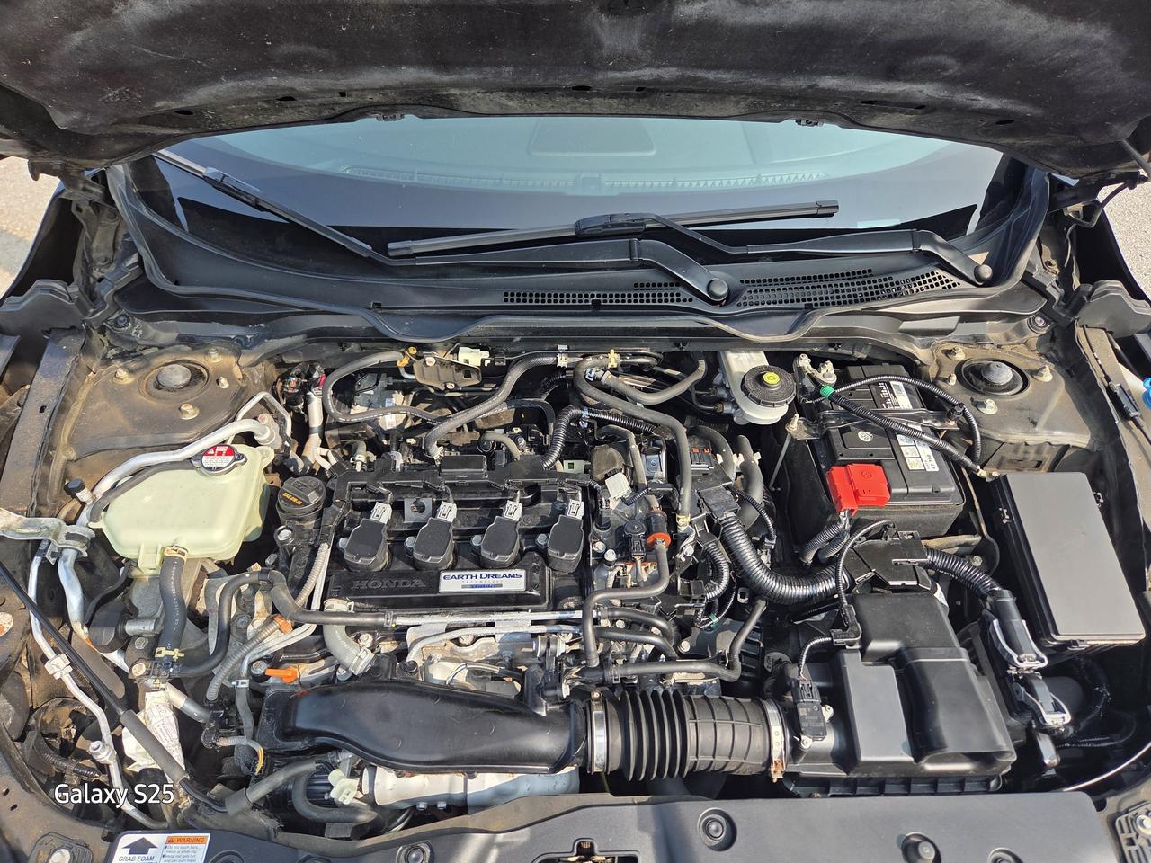 2017 Honda Civic TOURING LEATHER NAVI ROOF ALLOYS CLEAN $13,988.00 Photo