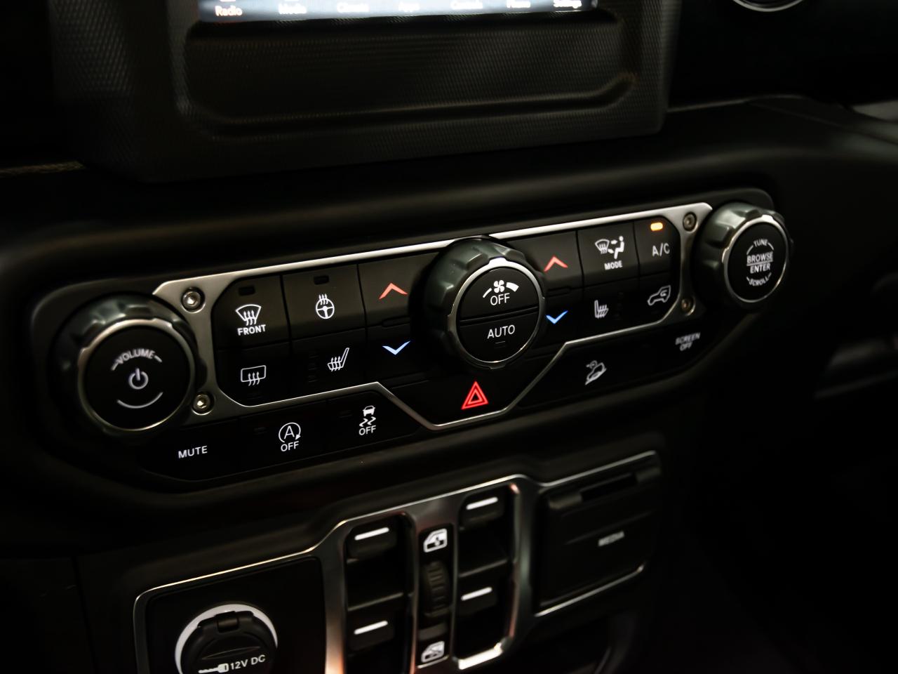 2020 Jeep WRANGLER UNLIMITED SAHARA ALTITUDE 4x4 REAR VIEW CAMERA AUTOMATIC Photo