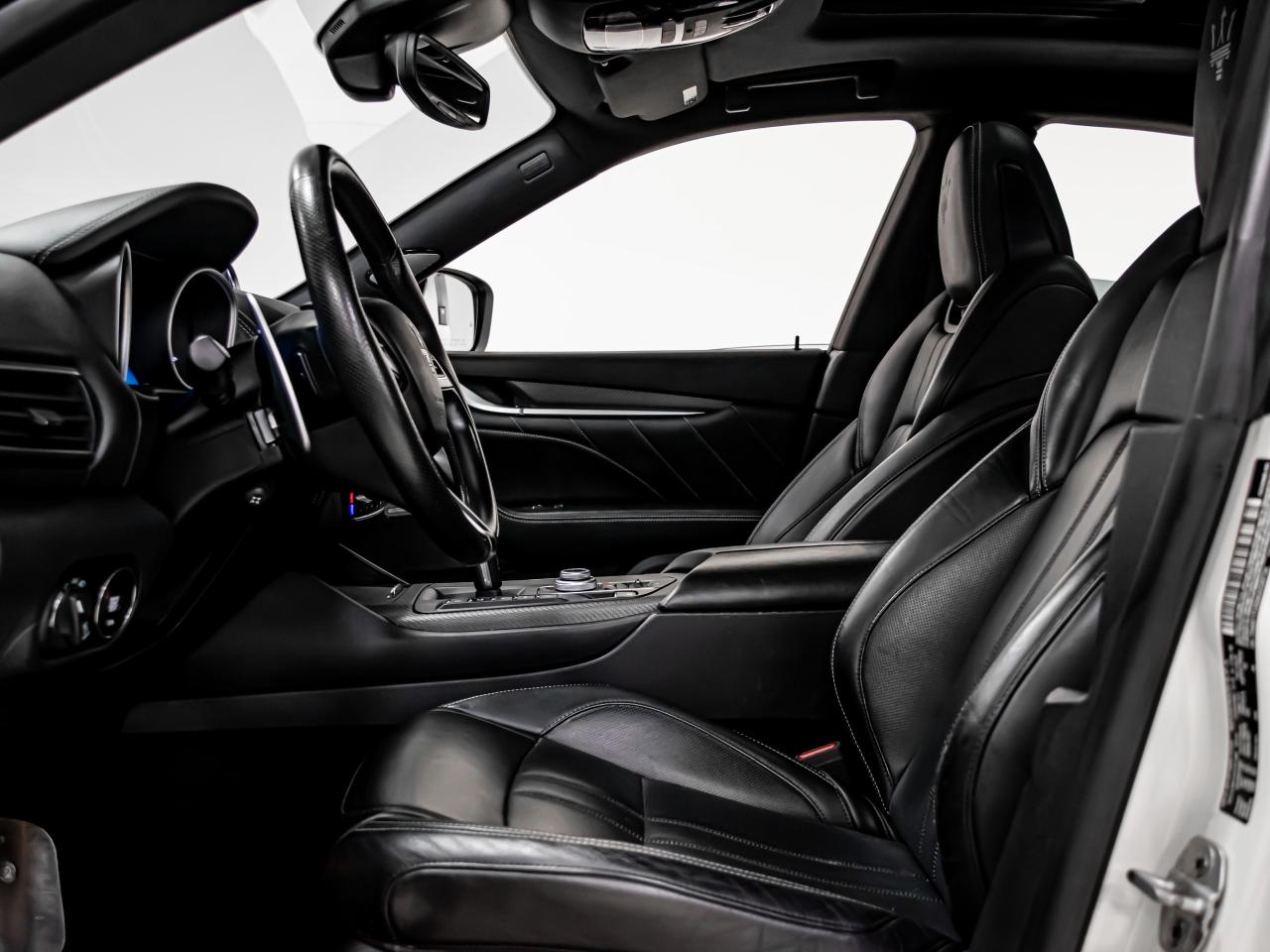 2019 Maserati Levante S GRANSPORT 3.0L BLIND SPOTS LOW KMS NAVI REAR CAM Photo