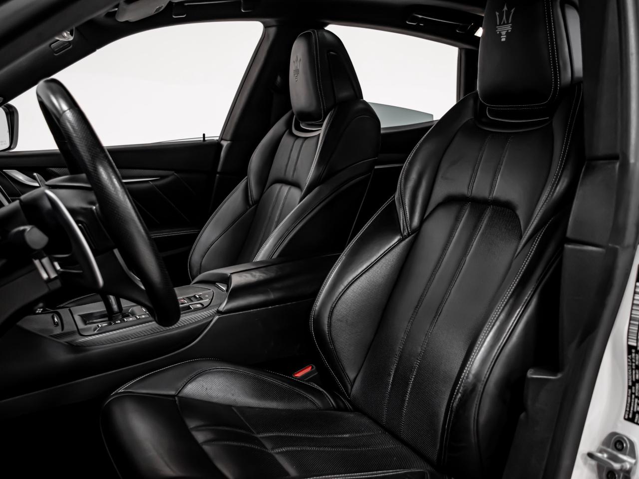 2019 Maserati Levante S GRANSPORT 3.0L BLIND SPOTS LOW KMS NAVI REAR CAM Photo