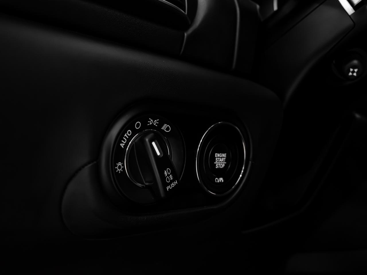 2019 Maserati Levante S GRANSPORT 3.0L BLIND SPOTS LOW KMS NAVI REAR CAM Photo