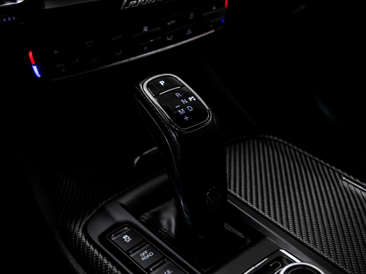 2019 Maserati Levante S GRANSPORT 3.0L BLIND SPOTS LOW KMS NAVI REAR CAM Photo