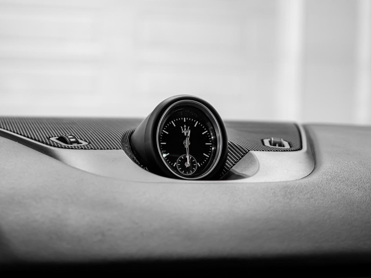 2019 Maserati Levante S GRANSPORT 3.0L BLIND SPOTS LOW KMS NAVI REAR CAM Photo