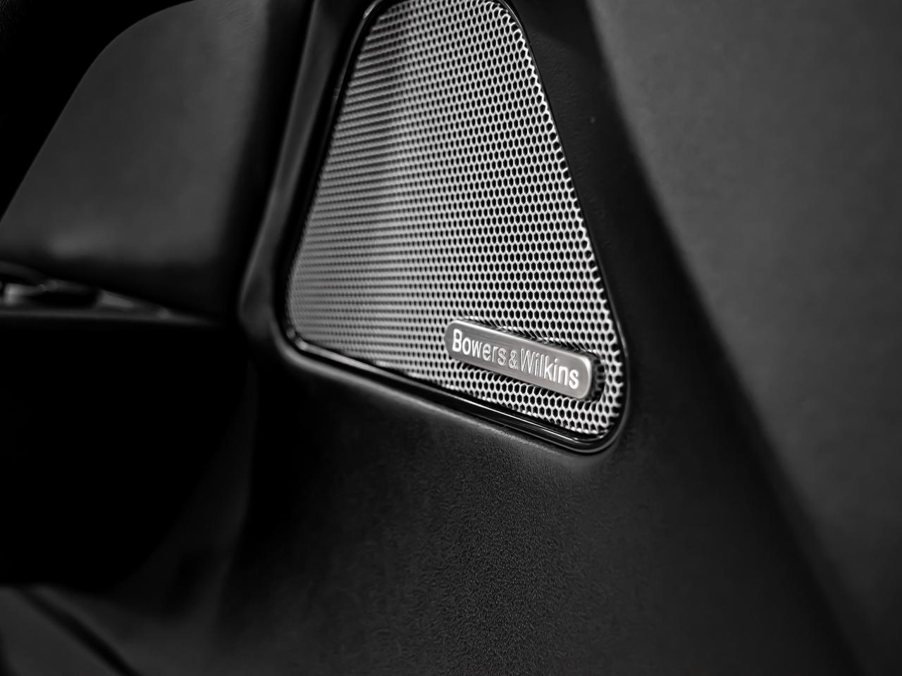 2019 Maserati Levante S GRANSPORT 3.0L BLIND SPOTS LOW KMS NAVI REAR CAM Photo