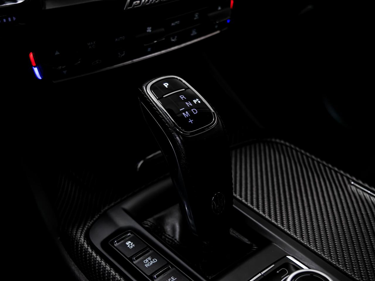 2019 Maserati Levante S GRANSPORT 3.0L BLIND SPOTS LOW KMS NAVI REAR CAM Photo