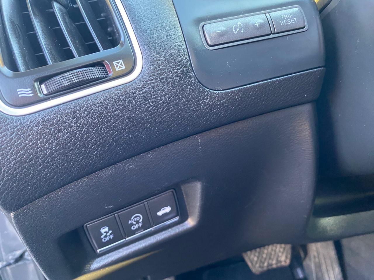 2016 Infiniti Q50 4dr Sdn 2.0t Photo