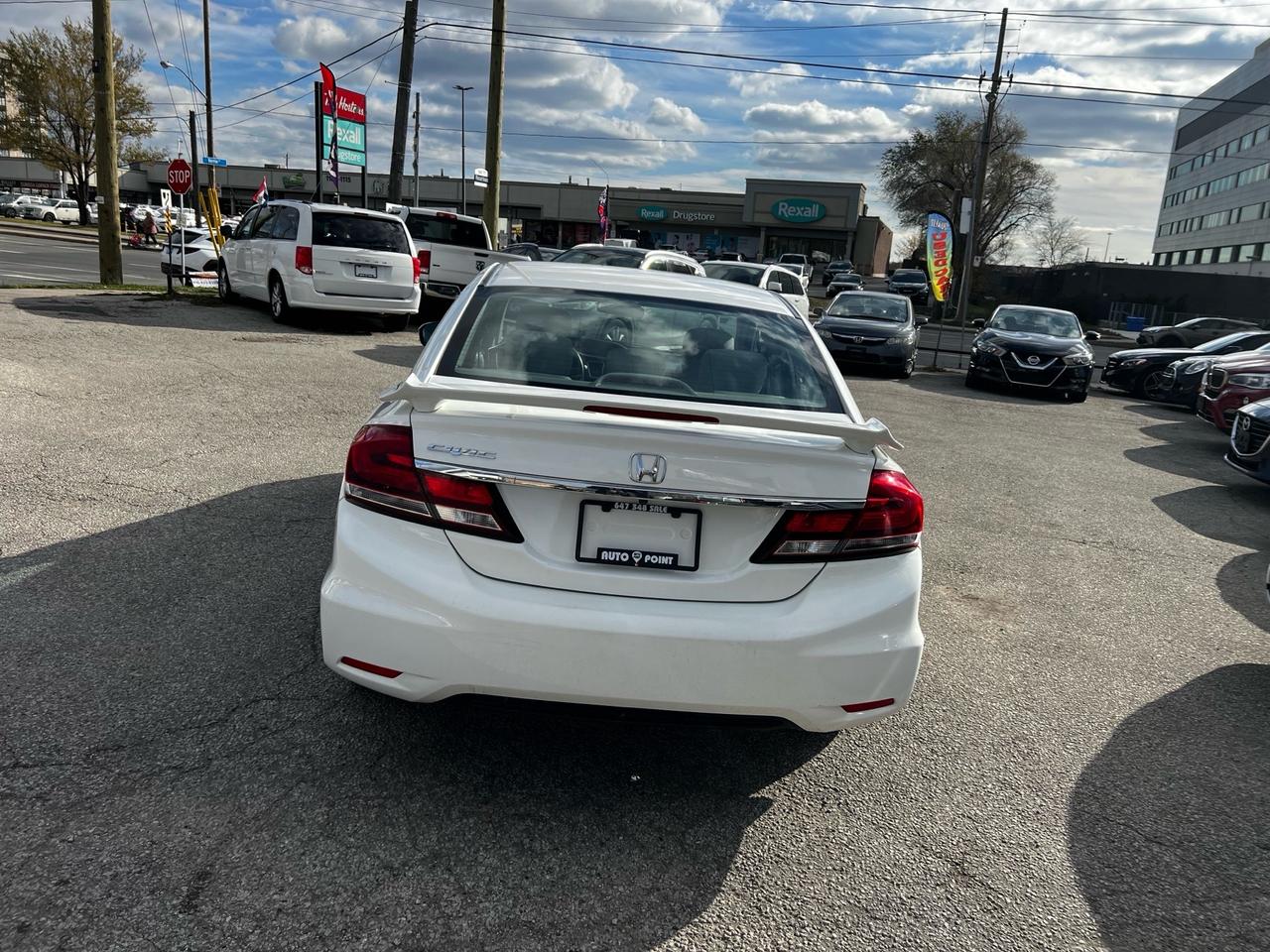 2015 Honda Civic 4dr Auto LX Photo