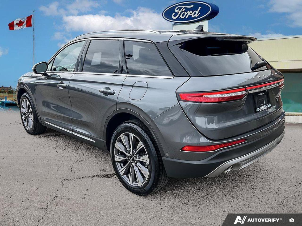 2022 Lincoln Corsair Reserve   ONE OWNER   HTD STEER WHEEL ONE OWNER Photo