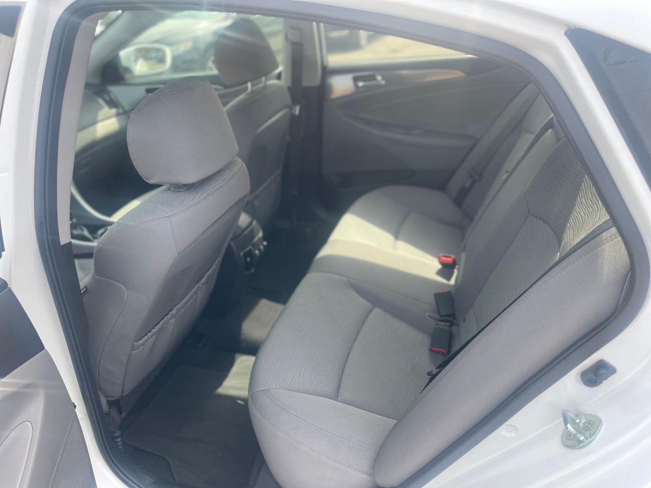 2015 Hyundai Sonata Hybrid 4dr Sdn Photo