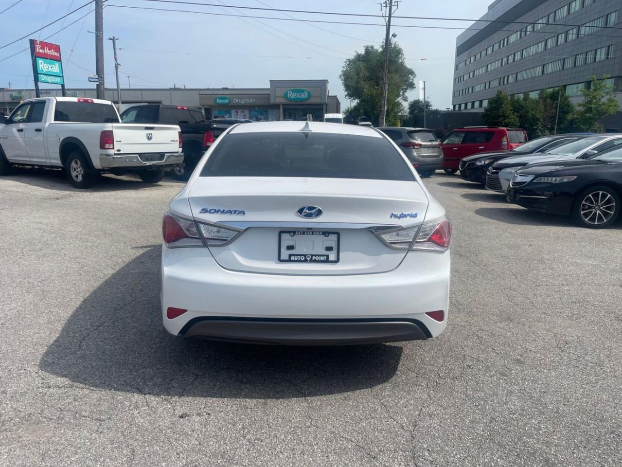 2015 Hyundai Sonata Hybrid 4dr Sdn Photo