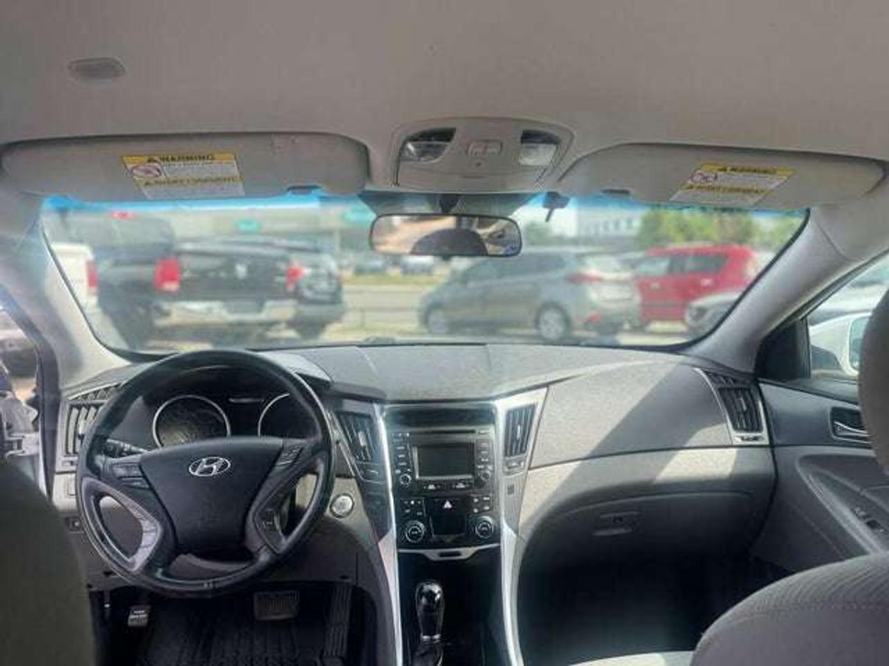 2015 Hyundai Sonata Hybrid Photo