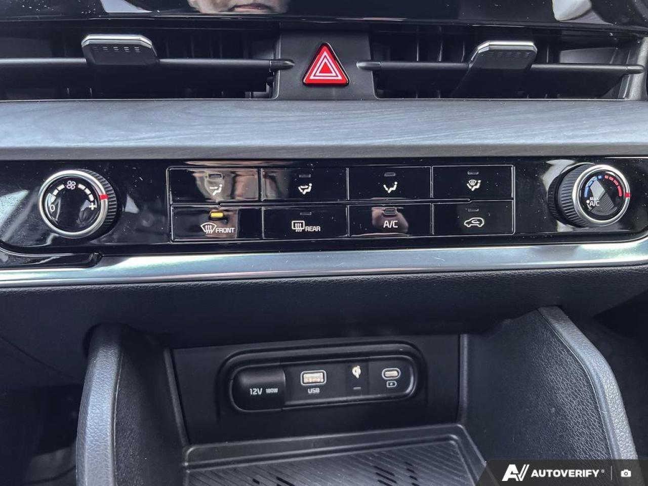 2023 Kia Sportage ONE OWNER   LEATHER   NAV Photo