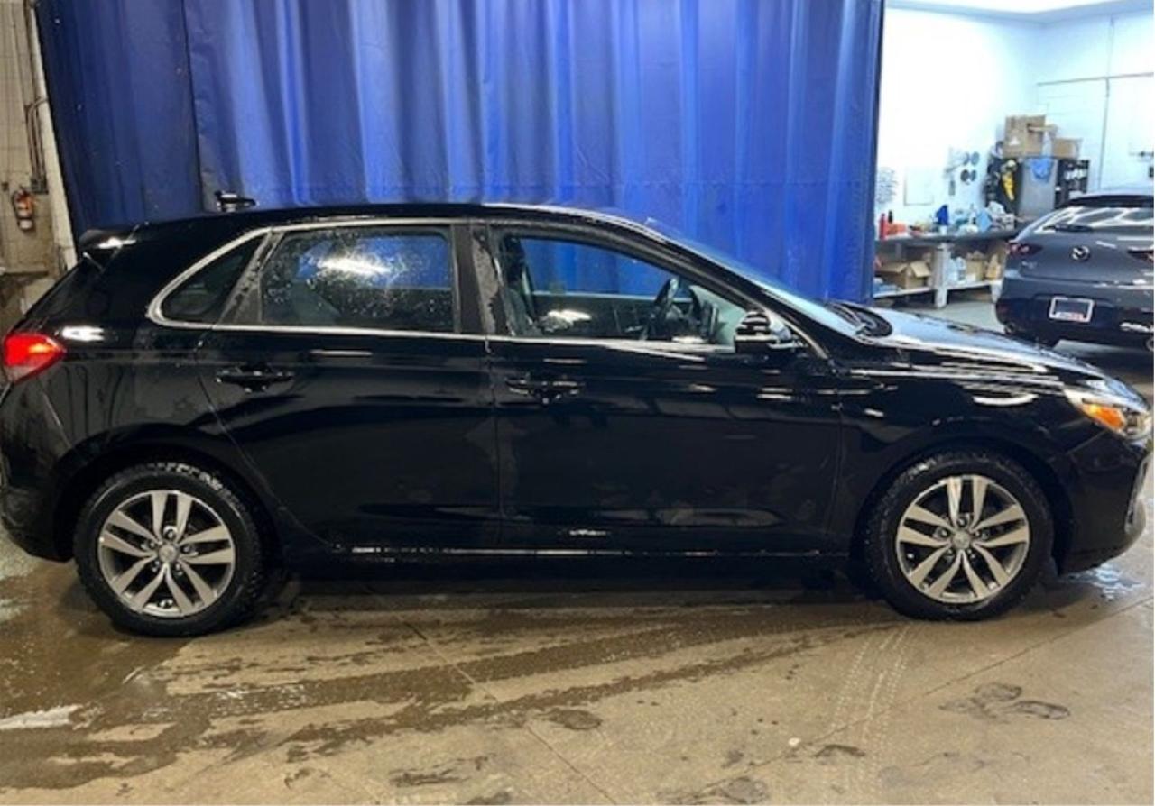 2018 Hyundai Elantra GT GT/ HATCHBACK/ CERTIFIED Photo2